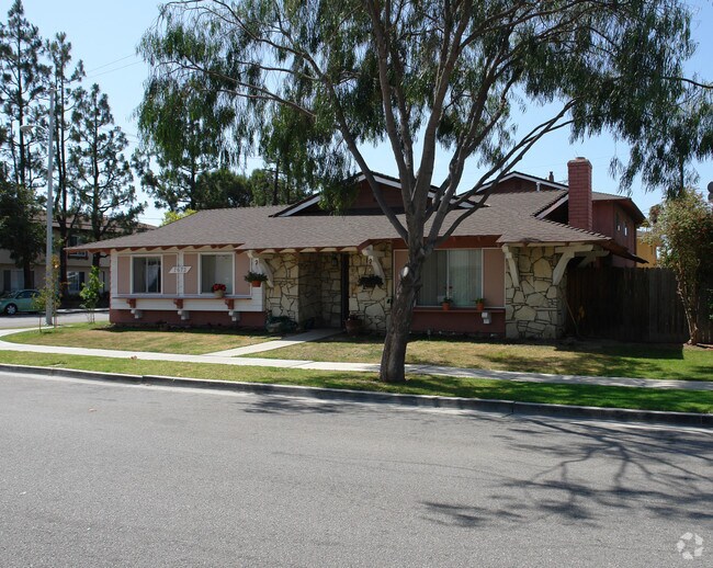 Building Photo - 7672 Volga Dr