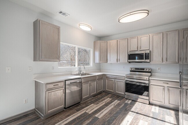 Foto del edificio - 8303 S Pierce Way