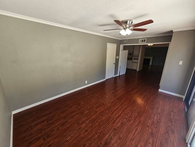Building Photo - Charming Castro Valley Retreat with 2-Car ...