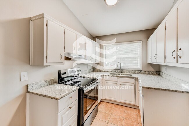 Foto del edificio - 1229 Birchwood St