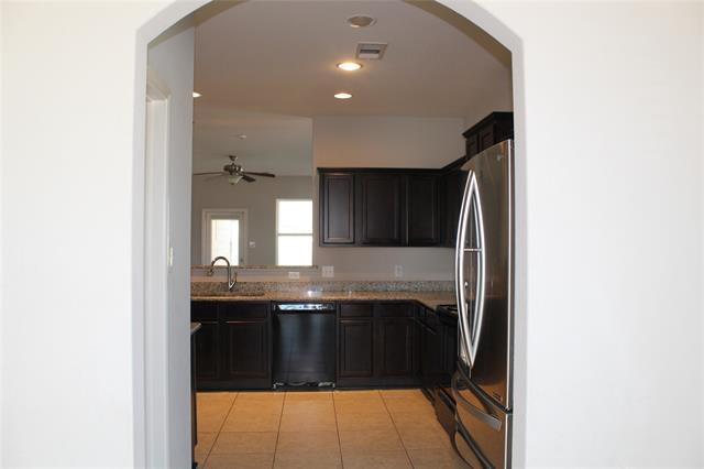 Foto del edificio - 4829 Beaver Creek Ave