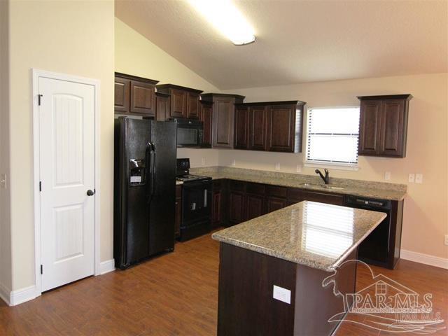 Building Photo - 4923 Makenna Cir