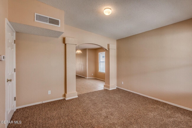 Building Photo - 14252 Spanish Point Dr