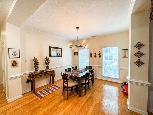 Foto del edificio - 520 Hunters Mill Cove