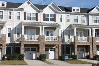 Building Photo - 8022 Goldenrain Way