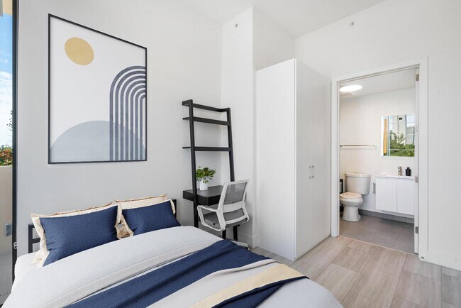 Foto del edificio - 228 NW 7th Ave