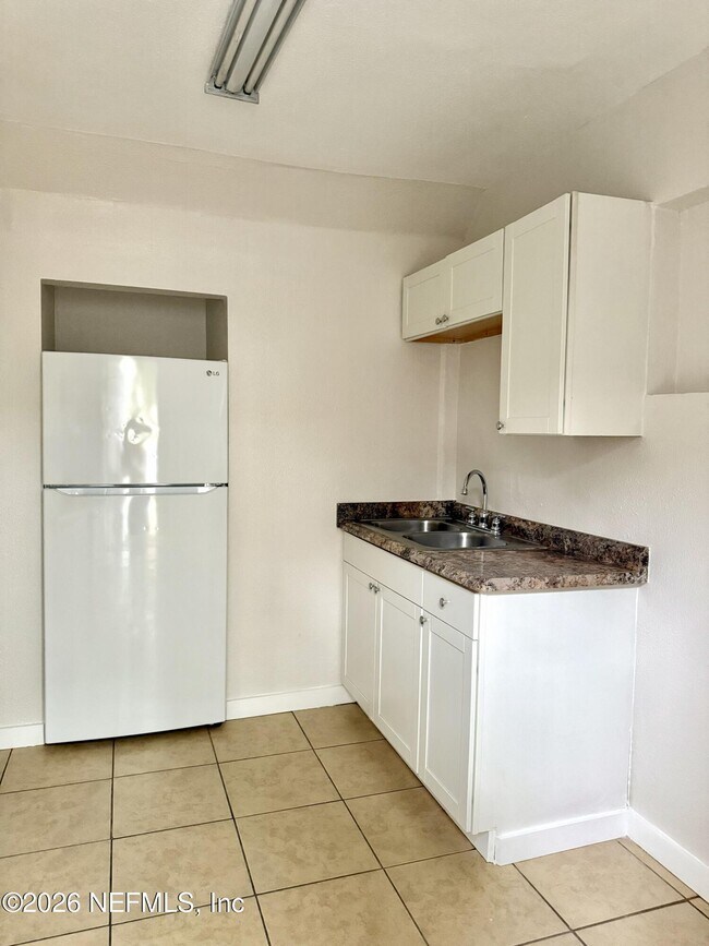 Foto del edificio - 3039 Belden St