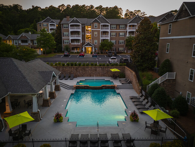 Foto del edificio - Eastland Court Apartment Homes