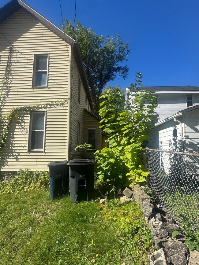 Foto del edificio - 360 Turner St