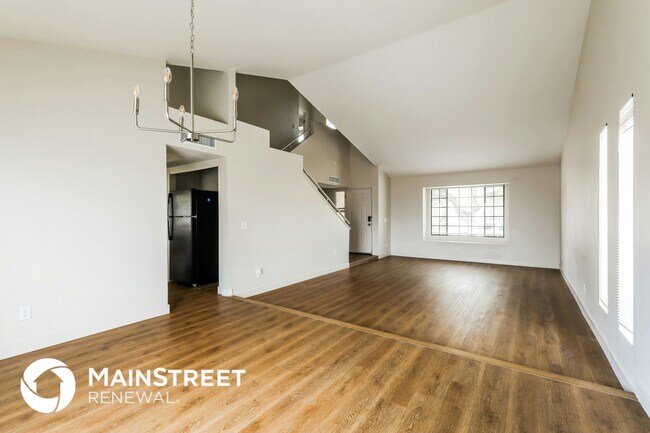 Building Photo - 2751 W Camino De La Joya