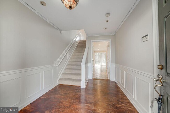 Foto del edificio - 329 Barnfield Square NE