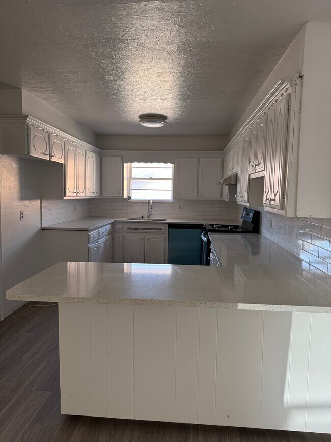 Foto del edificio - 3112 N Viewpoint Dr