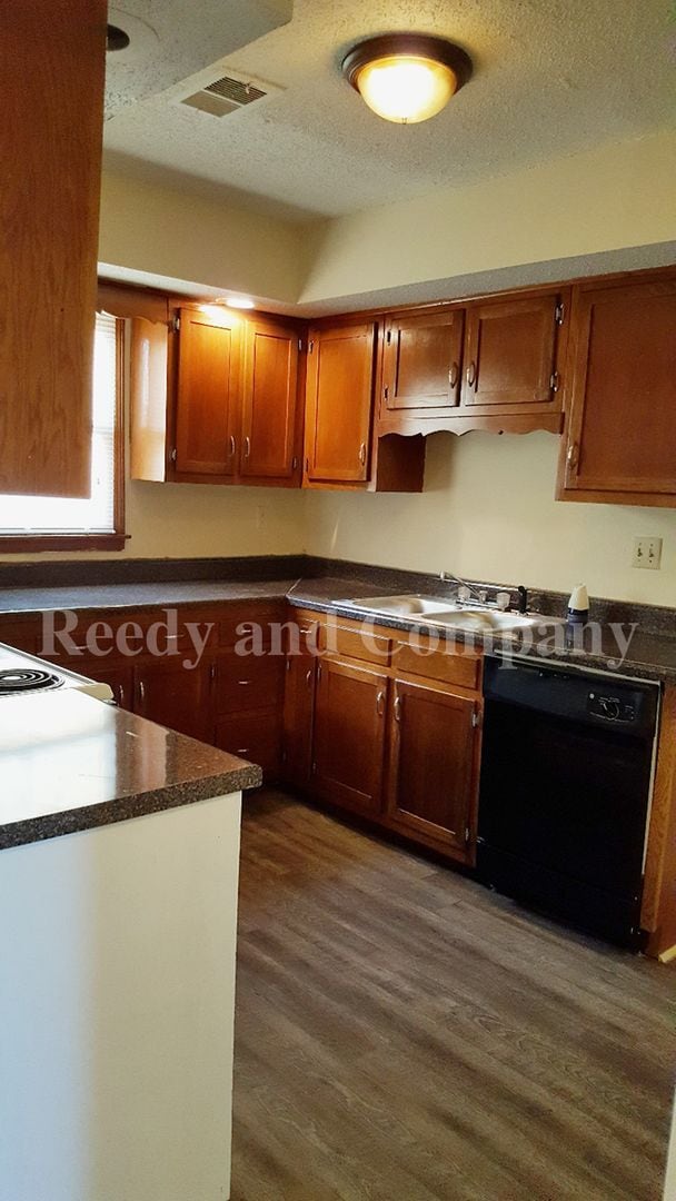 Building Photo - 3463 Lichterman Rd