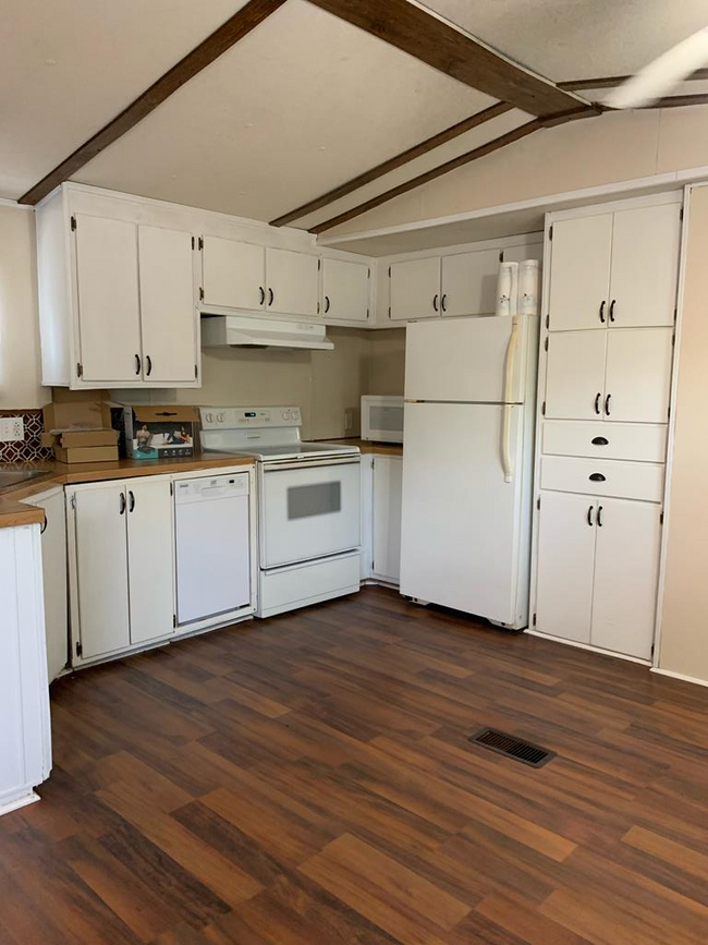 1506 Princes Trace Cir, Summerton, SC 29148 House Rental in Summerton