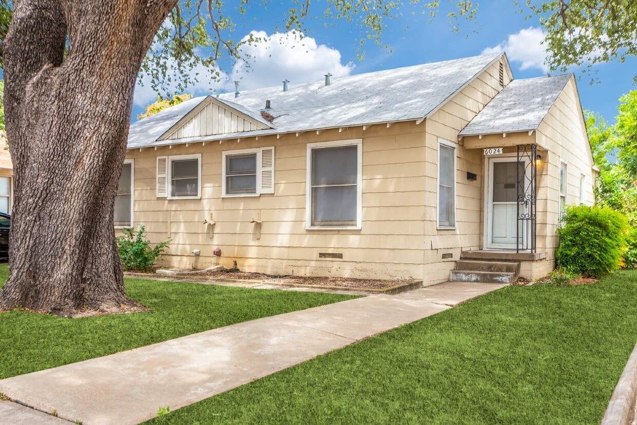 Photo - 6024 Curzon Avenue