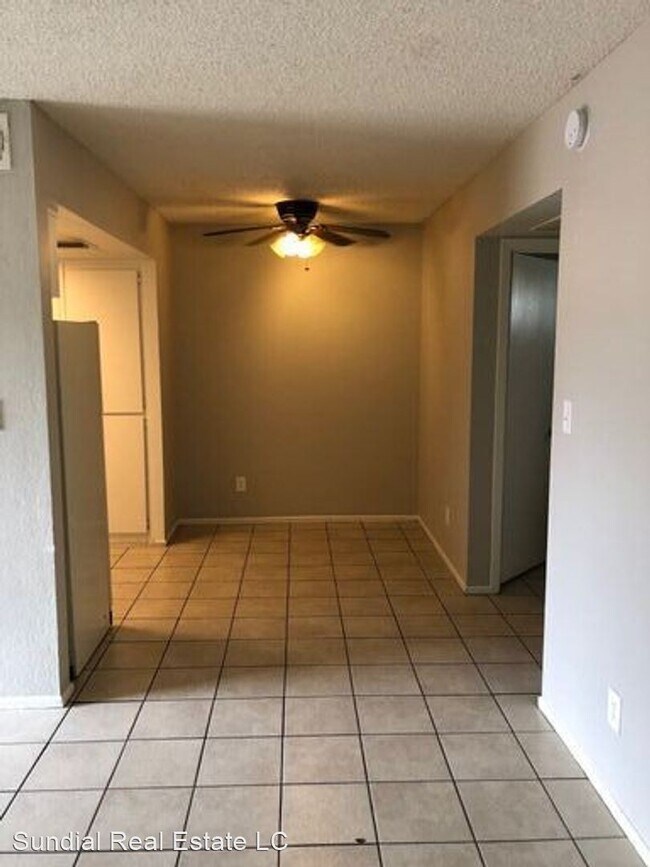 Foto del edificio - 1826 N 51st St