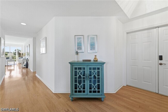 Foto del edificio - 7687 Pebble Creek Cir