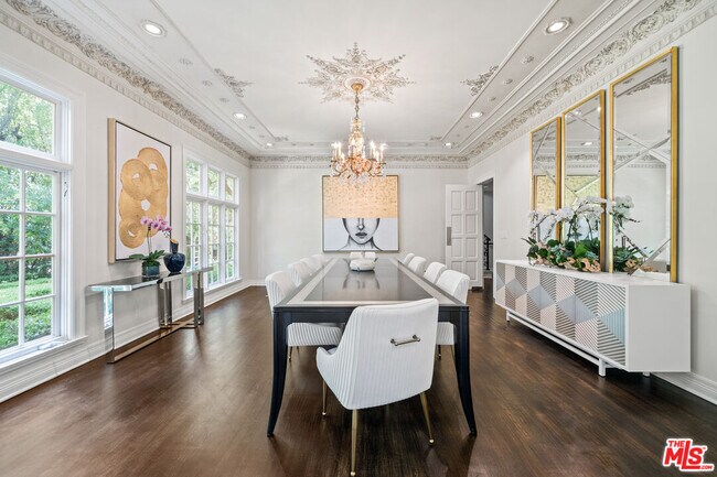 Foto del edificio - 1055 Shadow Hill Way