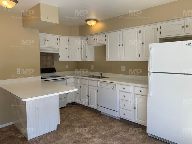 Foto del edificio - 1782 N Overland Trail