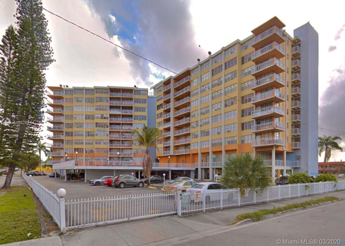 2025 NE 164th St Unit 610, North Miami Beach, FL 33162 - Condo for Rent ...