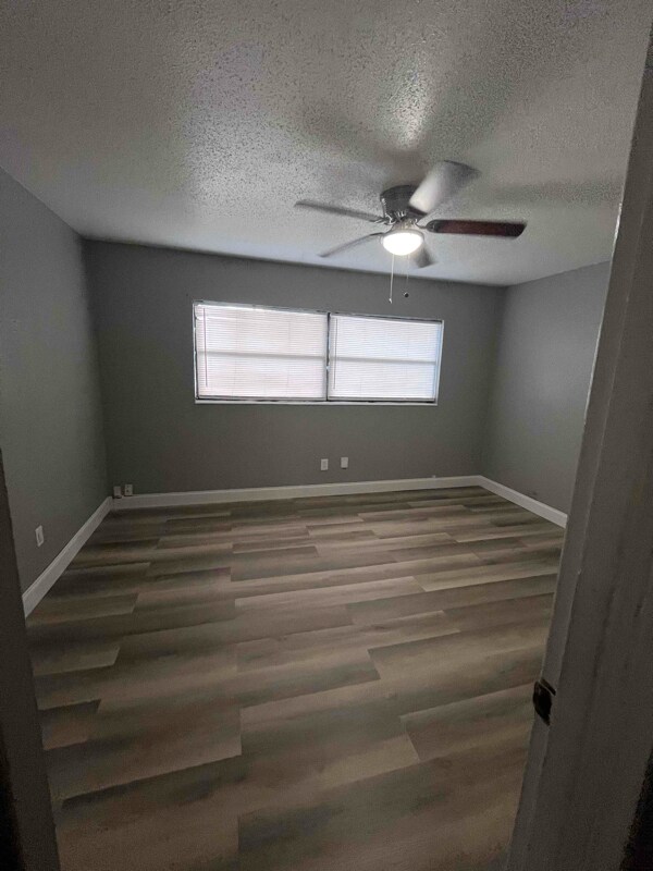Building Photo - 7409 Brockbank Dr