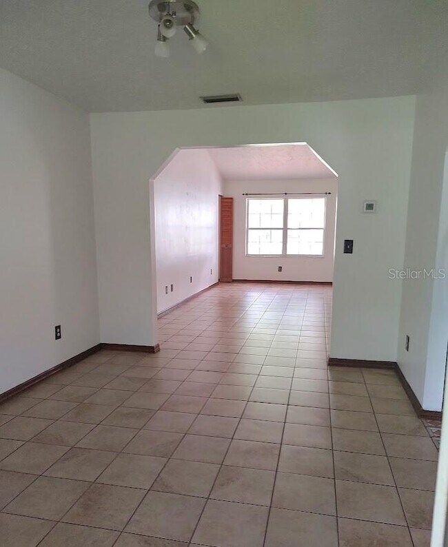 Building Photo - 10609 SW 74th Terrace