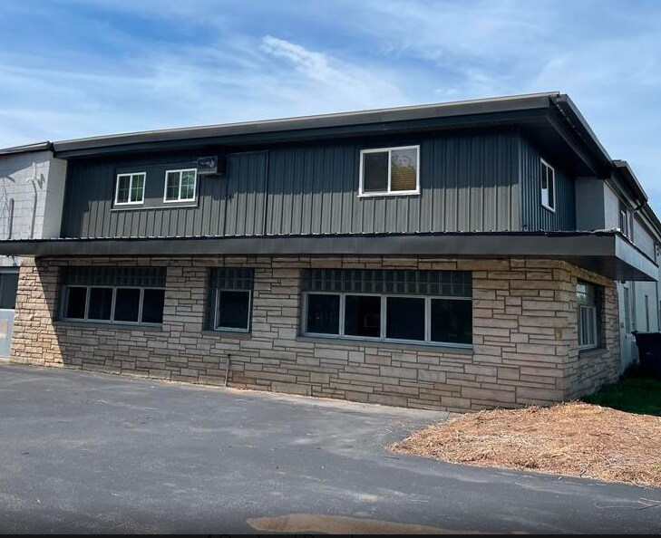 Foto principal - 1323 Everest Ave