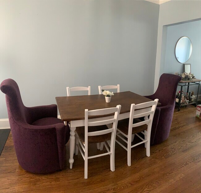 Foto del edificio - 6406 N Hermitage Ave