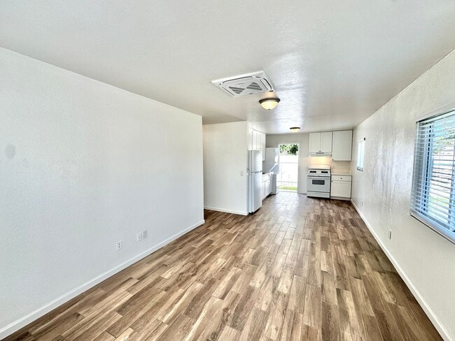 Building Photo - 3539-3541 Clairemont Mesa Blvd