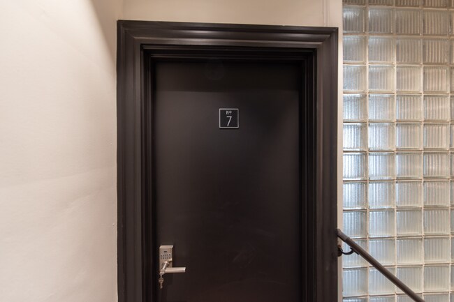Foto del edificio - 200 Waterman St
