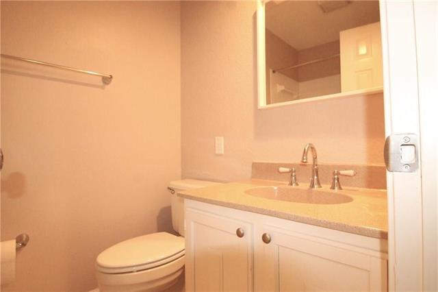 Foto del edificio - 3635 Garden Brook Dr