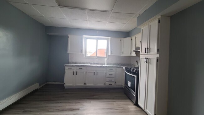 Foto del edificio - 6108 Durham Ave