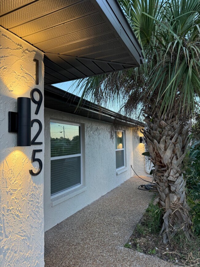 Foto del edificio - 1925 Forked Creek Dr