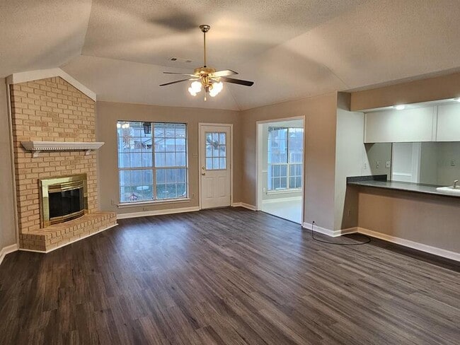 Building Photo - 1593 Belle Trees Dr