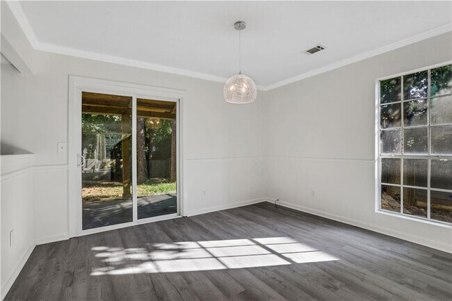 Foto del edificio - 6308 E Windsor Ln