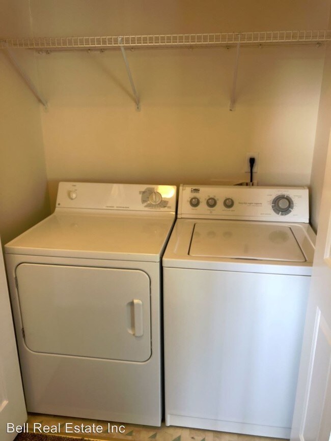 Foto del edificio - 62 E Rosewood Ave