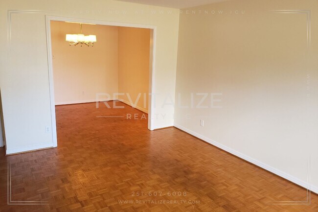 Foto del edificio - Beautiful 4 Bed 2 Bath Home in Daphne!!