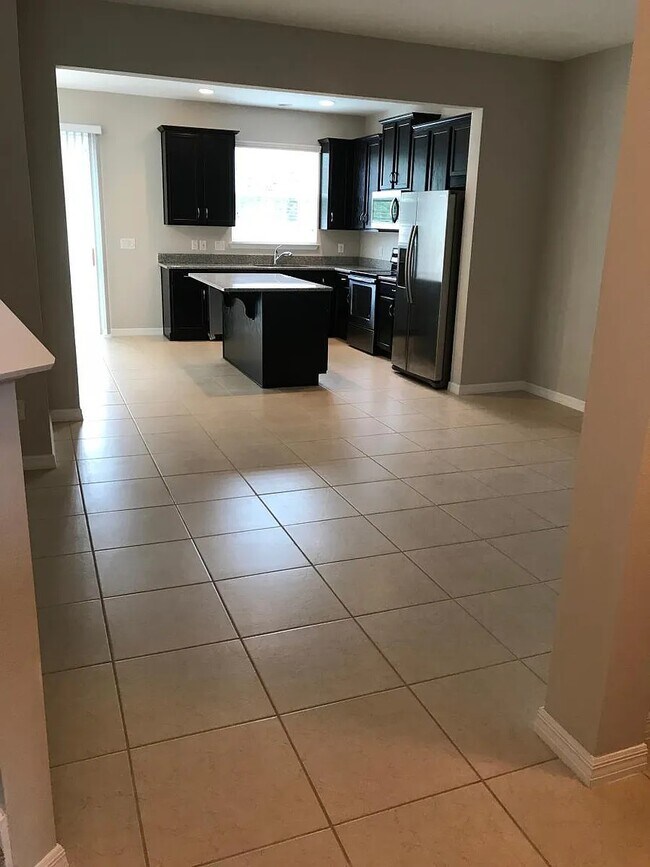 3544 Brighton Park Cir, Belle Isle, FL 32812 Townhome Rentals in