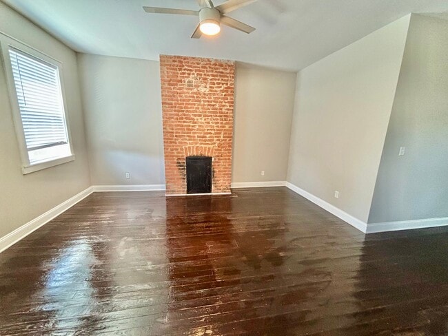 Foto del edificio - 513 E Ormsby Ave