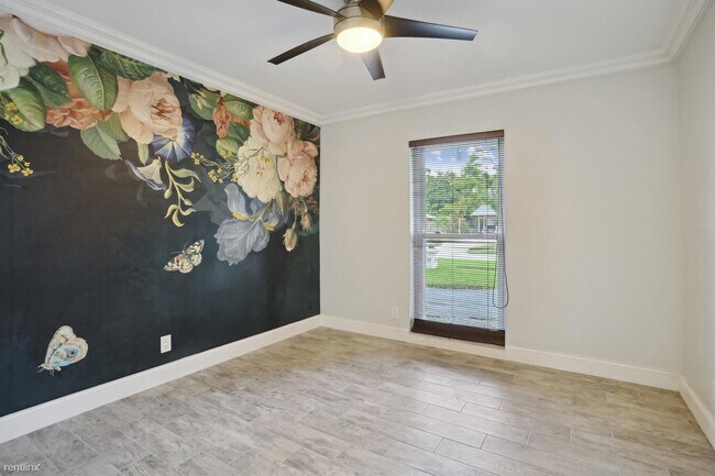 Foto del edificio - 3 br, 2 bath House - 603 SE 7th Ave