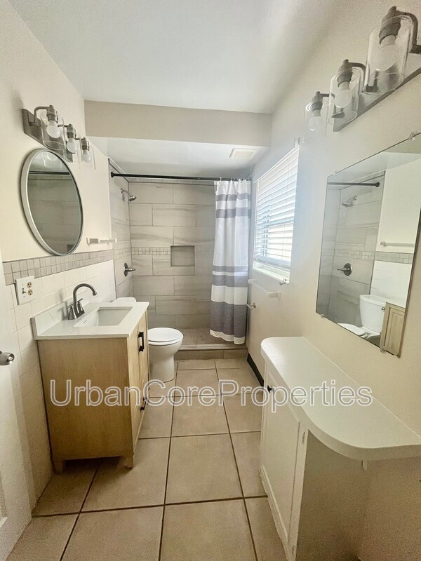 Foto del edificio - 105 7th Ave N