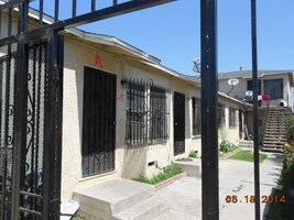 Building Photo - 1709 E Saunders St