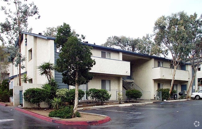 Building Photo - Harbor View Villas