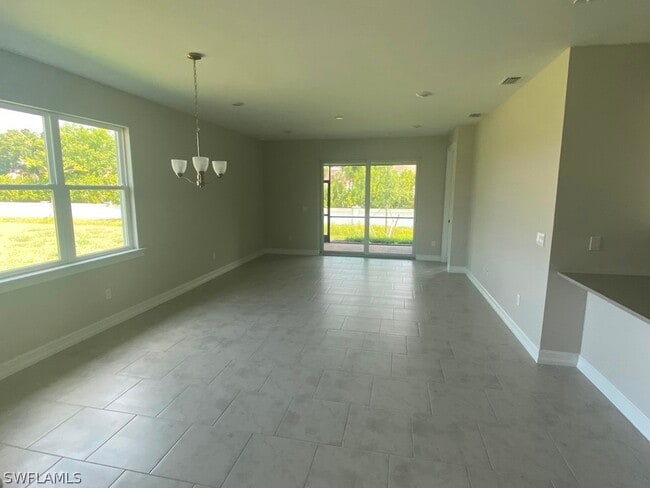 Building Photo - 930 Enbrook Lp