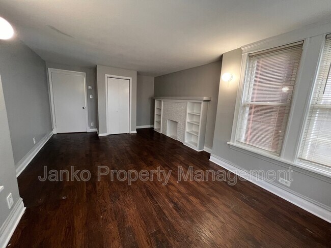 Foto del edificio - 8137 S Evans Ave