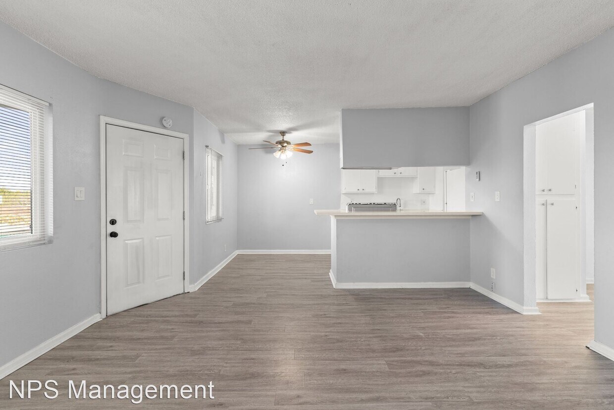 Primary Photo - 2 br, 1 bath Apartment - 927 Daisy Avenue ...