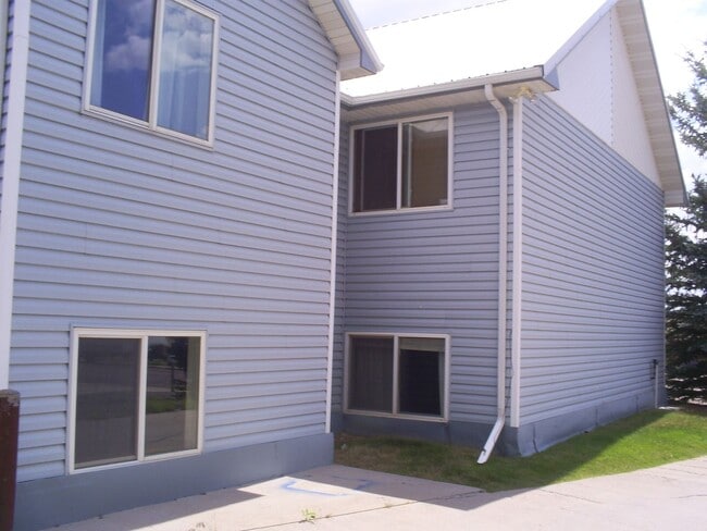 Foto del edificio - 4407 E Crow Dr