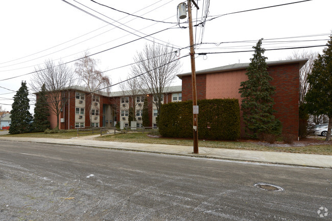 Building Photo - Sterry Street Apartments