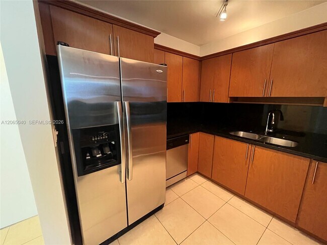 Foto del edificio - 1605 Bay Rd