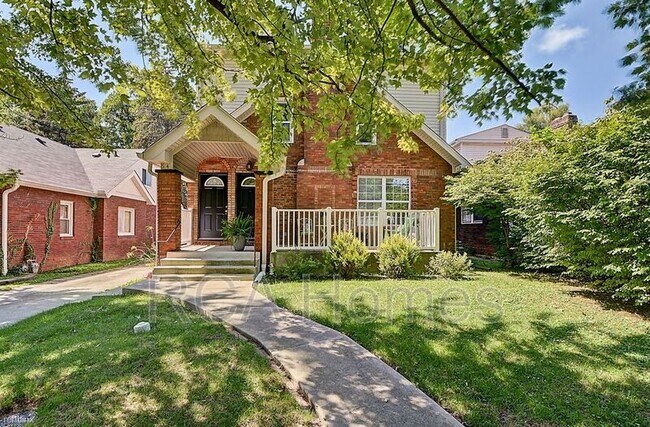 Foto del edificio - 52 Jenny Ln